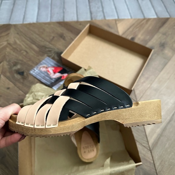 Kit + Clogs Studio Natural + Onyx Two-Tone Low Fält Clog - Picture 6 of 15